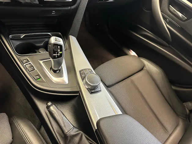 BMW 3er Reihe F31 Touring 320i xDrive