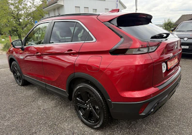 MITSUBISHI ECLIPSE CROSS 4