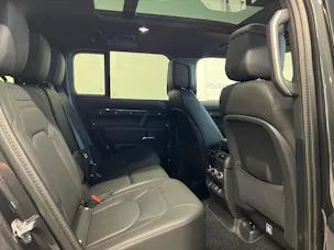 Land Rover Defender 130 3.0 D I6 350 X-Dynamic HSE
