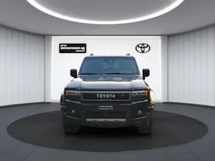 Toyota Land Cruiser 2.8 D Invincible 4X4
