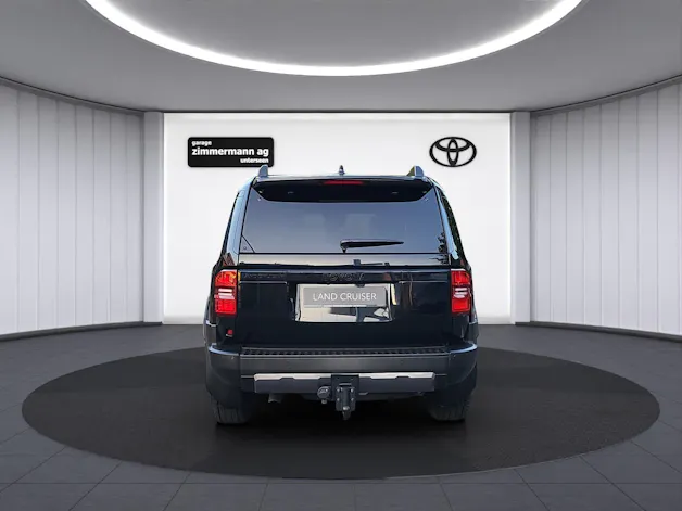 Toyota Land Cruiser 2.8 D Invincible 4X4