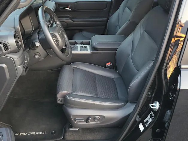 Toyota Land Cruiser 2.8 D Invincible 4X4