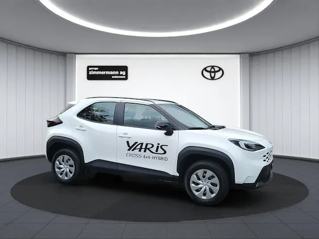 Toyota Yaris Cross 1.5 VVT-i HSD Comfort AWD