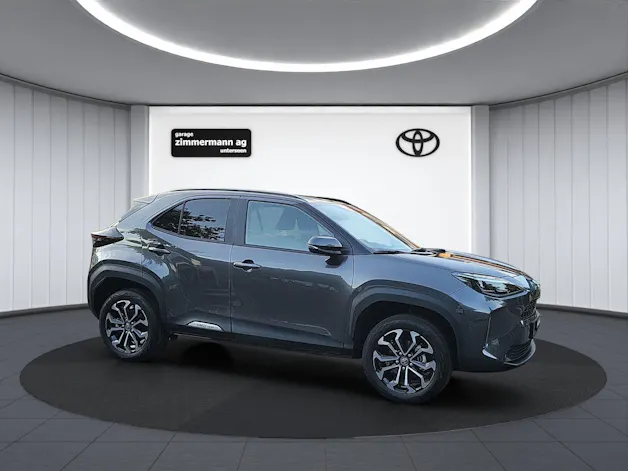 Toyota Yaris Cross 1.5 VVT-i HSD Trend AWD