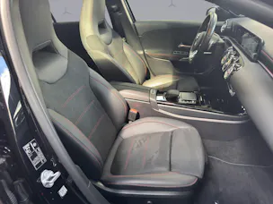 MERCEDES-BENZ A-Klasse W177 A 220 AMG Line 4m