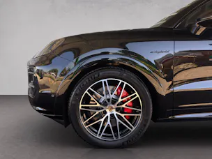 PORSCHE Cayenne S E-Hybrid Black Edition