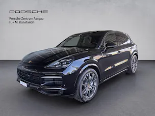 PORSCHE Cayenne Turbo