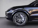 PORSCHE Cayenne Turbo