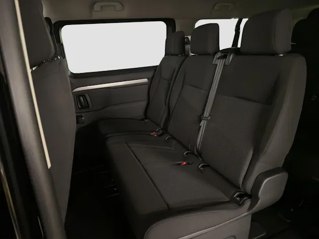 PEUGEOT Traveller Long 2.2 BlueHDi 180 Family Edition S/S