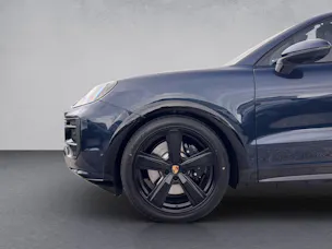 PORSCHE Cayenne GTS Coupé
