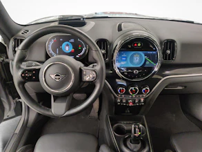 https://vehicle.imgix.net/4461197/32f7a6e8-e434-4501-b0d1-dfd5d2d7f692.jpg