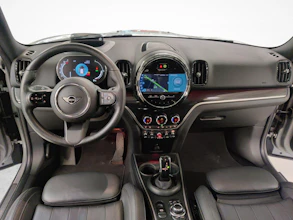 https://vehicle.imgix.net/4461197/f8b5f166-ac72-4b8d-8874-7dfb5c03b2c3.jpg