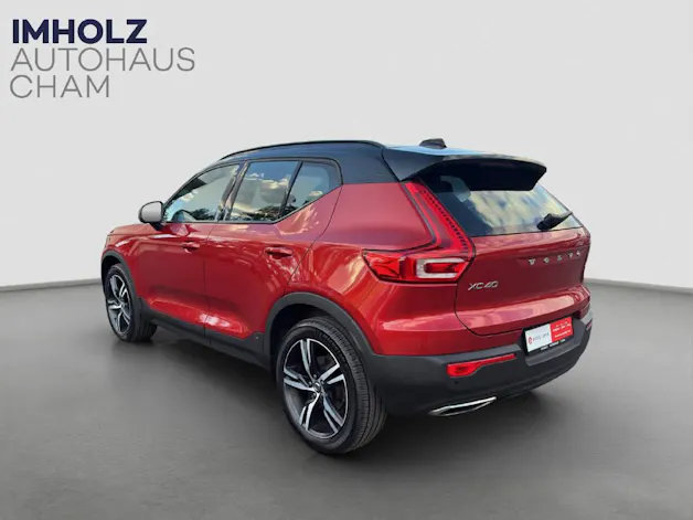 VOLVO XC40 2.0 T4 R-Design AWD