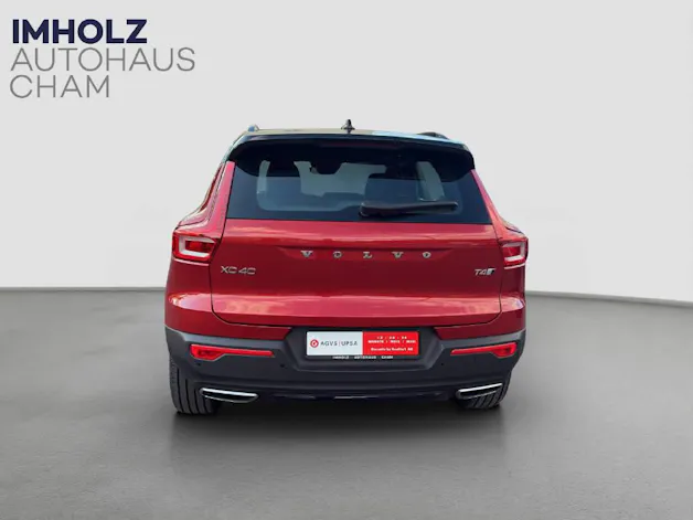 VOLVO XC40 2.0 T4 R-Design AWD