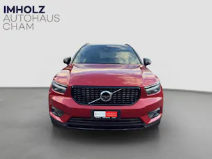 VOLVO XC40 2.0 T4 R-Design AWD