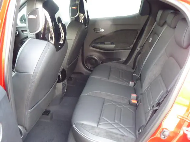 NISSAN Juke 1.6 Hybrid N-Design
