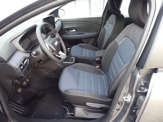 DACIA Sandero 1.0 TCe 100 Journey