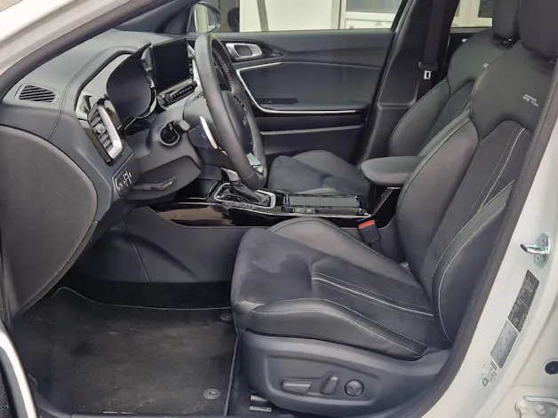 Kia Ceed 1.5 T-GDi GT-Line Edition