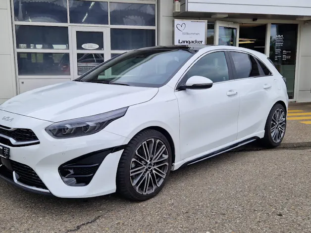 Kia Ceed 1.5 T-GDi GT-Line Edition