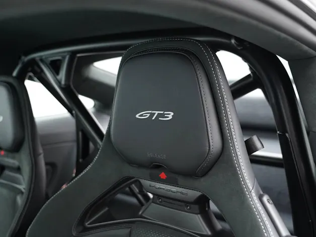 PORSCHE 911 GT3