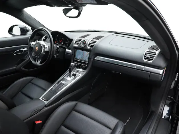 PORSCHE Cayman GTS