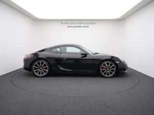 PORSCHE Cayman GTS