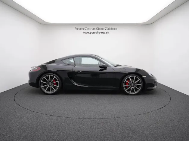 PORSCHE Cayman GTS