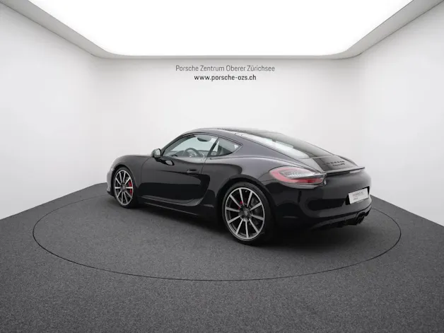 PORSCHE Cayman GTS