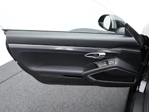 PORSCHE Cayman GTS