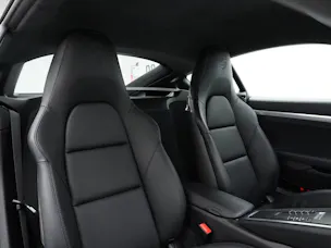 PORSCHE Cayman GTS