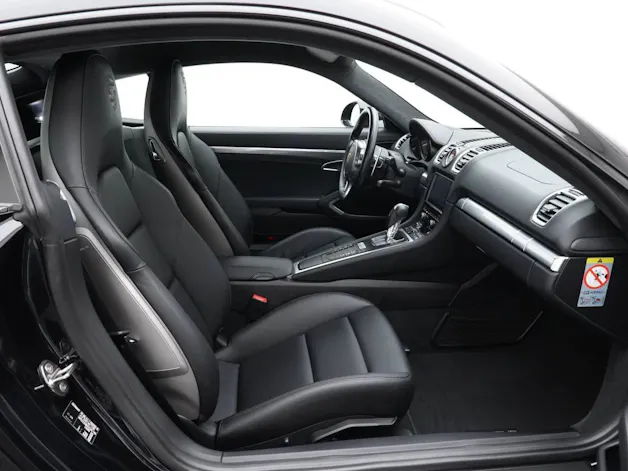 PORSCHE Cayman GTS
