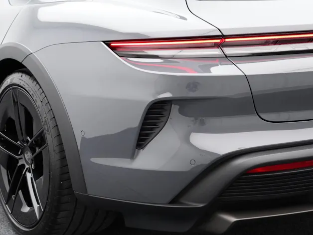 PORSCHE Taycan Turbo Cross Turismo