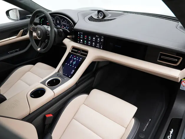 PORSCHE Taycan Turbo Cross Turismo