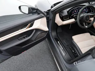 PORSCHE Taycan Turbo Cross Turismo