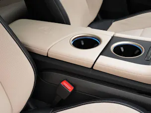 PORSCHE Taycan Turbo Cross Turismo