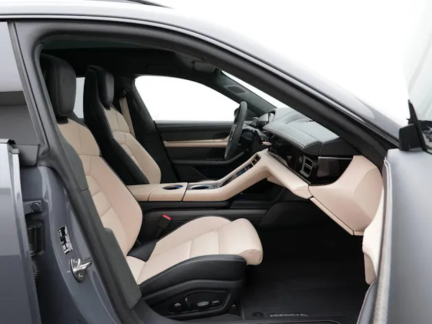 PORSCHE Taycan Turbo Cross Turismo