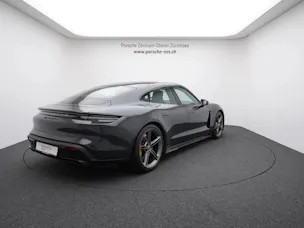 PORSCHE Taycan Turbo S