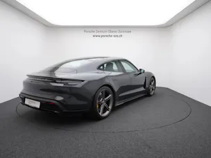 PORSCHE Taycan Turbo S