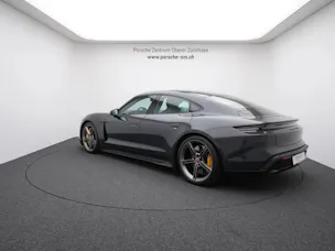 PORSCHE Taycan Turbo S