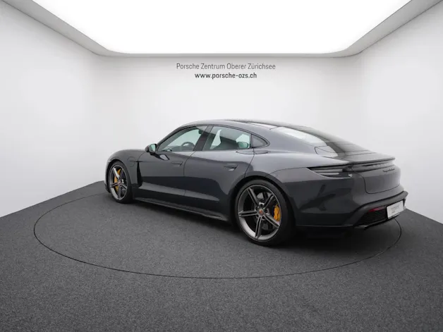 PORSCHE Taycan Turbo S