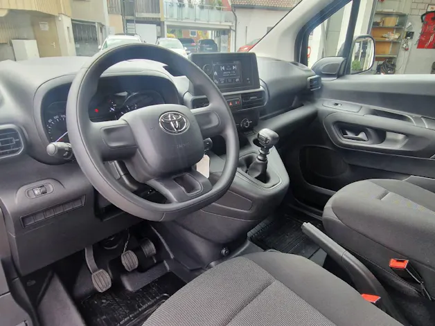 Toyota PROACE CITY Van L1 1.2 Profi