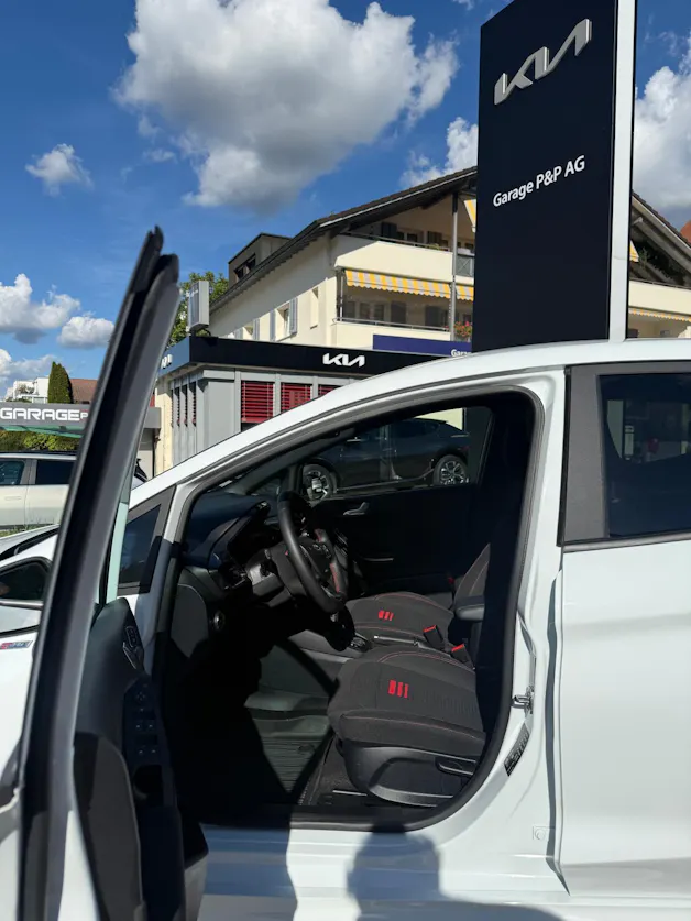 FORD Fiesta 1.0 EcoB Hybrid ST-Line