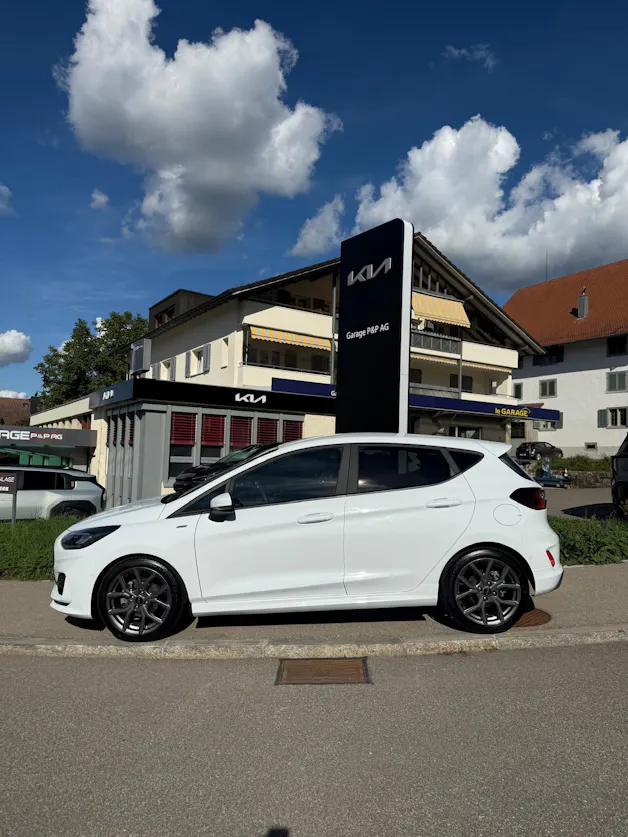 FORD Fiesta 1.0 EcoB Hybrid ST-Line