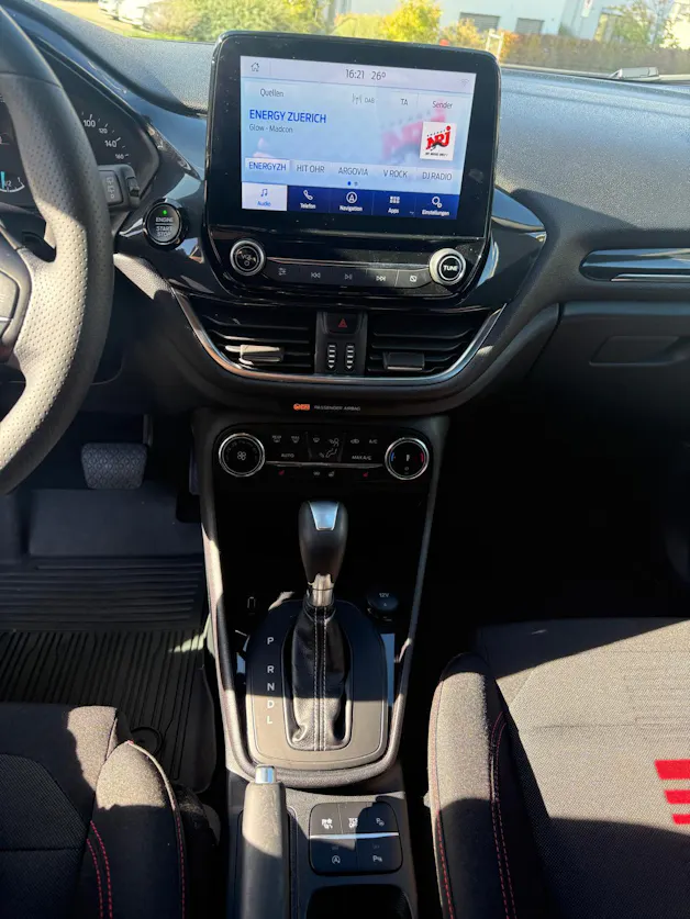 FORD Fiesta 1.0 EcoB Hybrid ST-Line