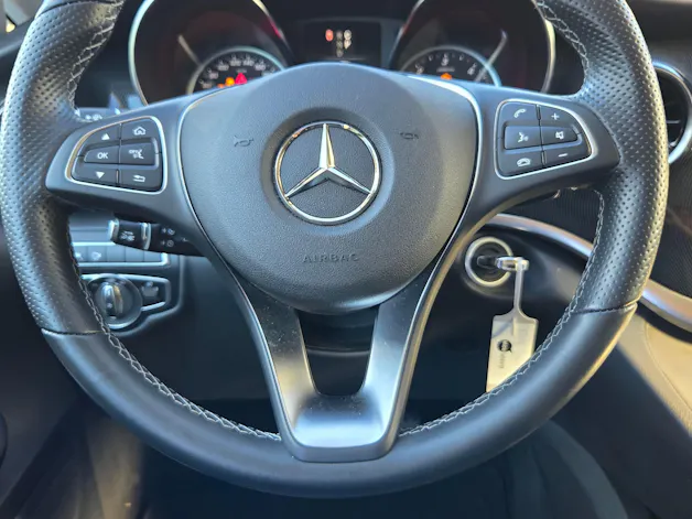 MERCEDES-BENZ V300d Court 4Matic