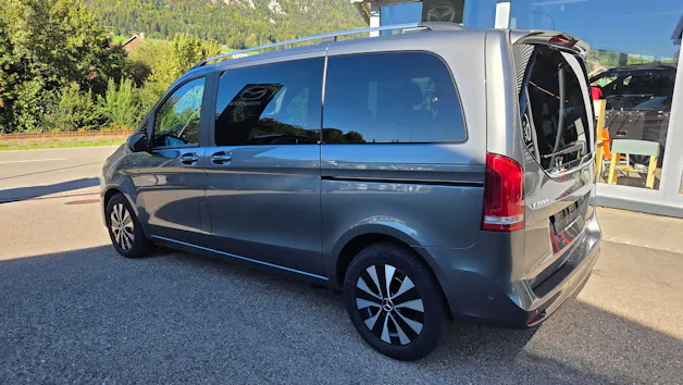 MERCEDES-BENZ V300d Court 4Matic