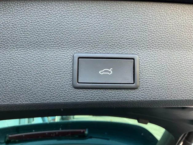CUPRA Ateca VZ 4Drive *** PANORAMADACH UND ANHÄNGERKUPPLUNG ***