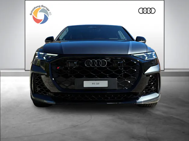 AUDI RSQ8 performance quattro