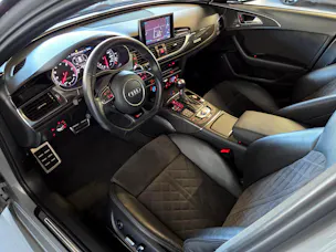 AUDI RS6 Avant 4.0 V8 TFSI perform. qu. T-Tr.