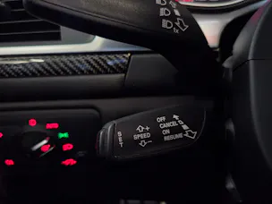 AUDI RS6 Avant 4.0 V8 TFSI perform. qu. T-Tr.